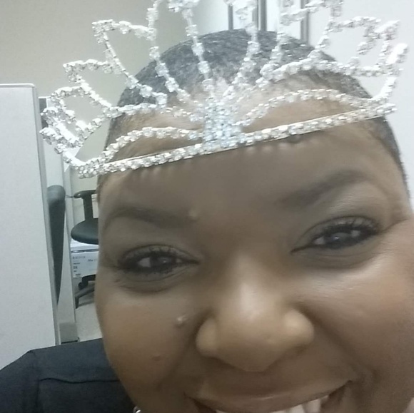 Plus sized 20-24 Size 10 shoes - Picture 4 of 4